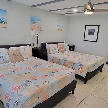 Bay View, Studio206, Beach Steps Away! Pool+Wifi Ruskin Esterno foto