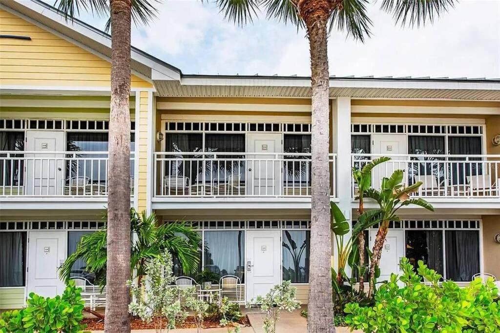 Bay View, Studio206, Beach Steps Away! Pool+Wifi Ruskin Esterno foto
