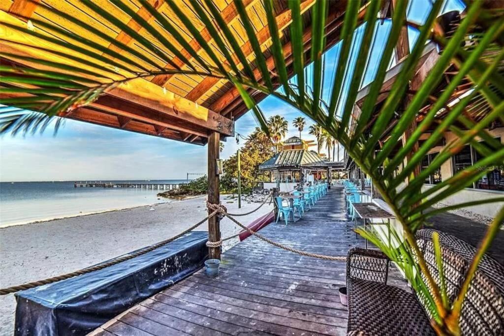 Bay View, Studio206, Beach Steps Away! Pool+Wifi Ruskin Esterno foto