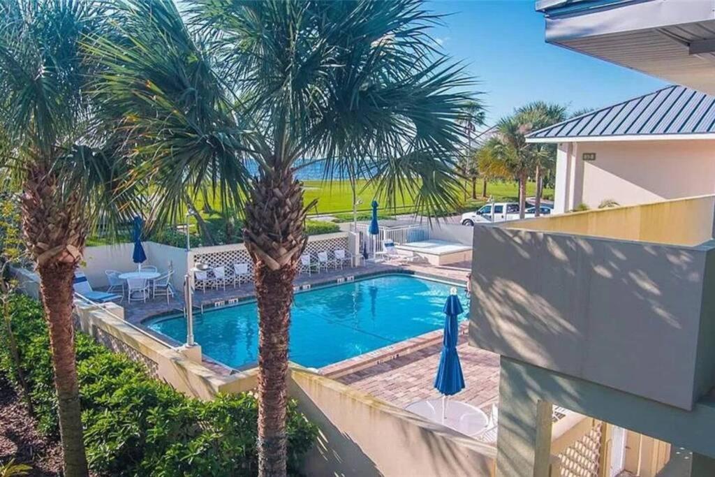 Bay View, Studio206, Beach Steps Away! Pool+Wifi Ruskin Esterno foto
